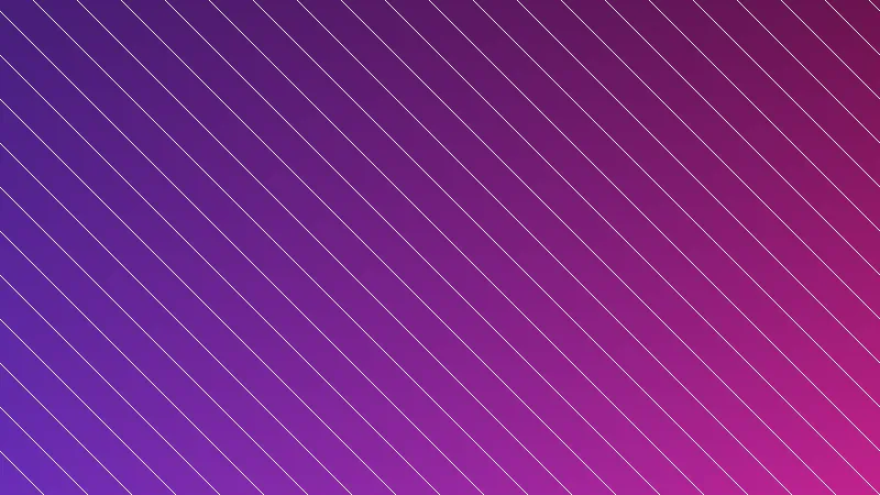 Casa container de dois andares, com grandes janelas de vidro e um deck de madeira.