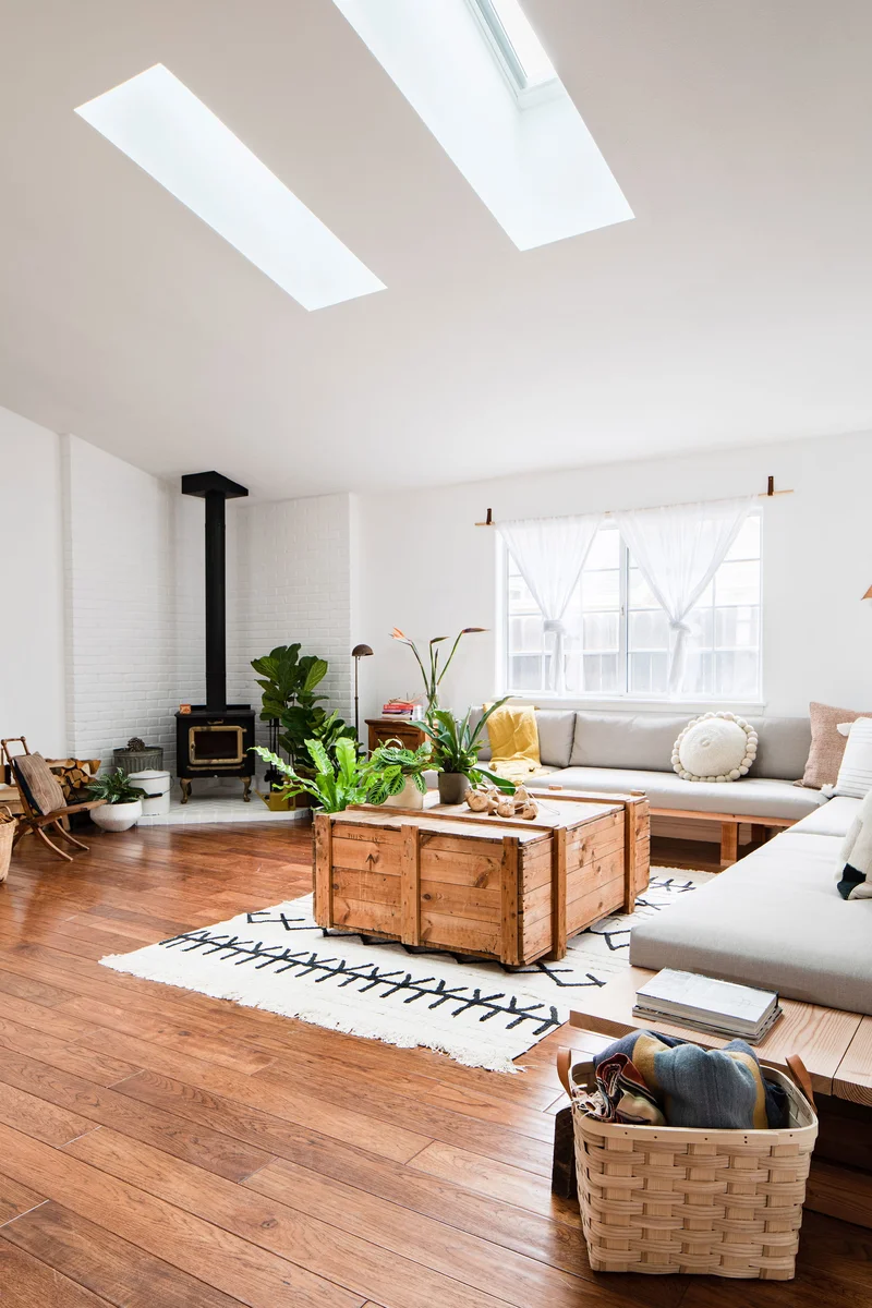 Janelas no Teto: O Guia Completo para Iluminar sua Casa