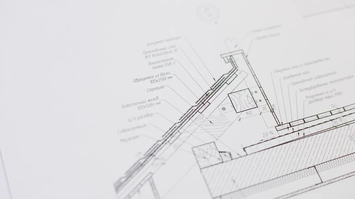 Detalhe construtivo de cobertura com cotas e indicações em milímetros, exemplo de escala 1:10