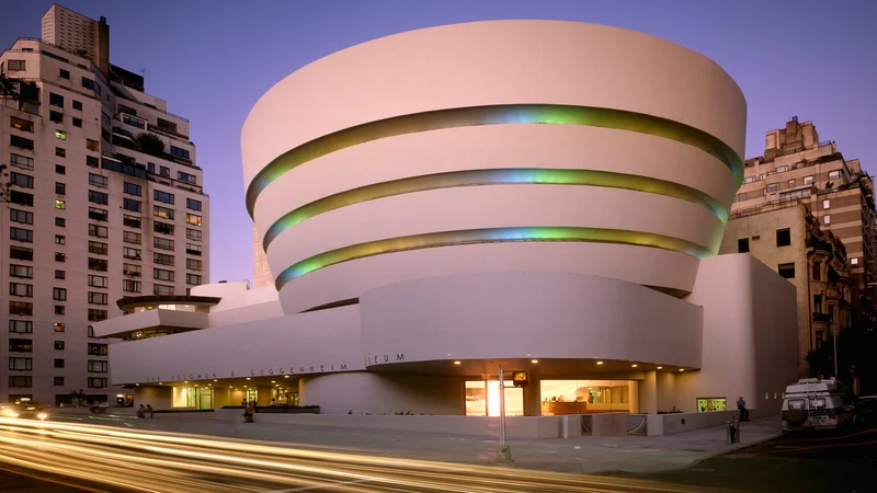 Solomon R. Guggenheim Museum em Nova York, obra final de Frank Lloyd Wright
