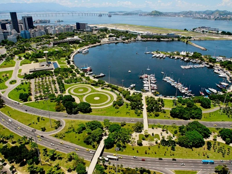 O Legado de Burle Marx: Guia Completo da Arquitetura Verde